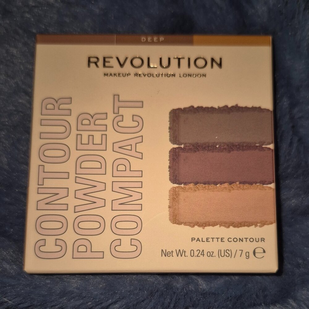 NIB - Makeup Revolution Contour Powder Compact - Deep